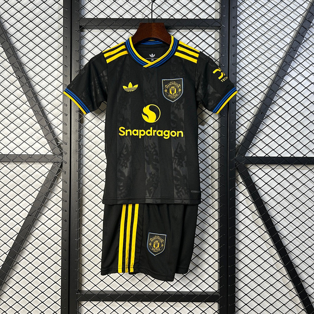 Kit Manchester United Terceira Criança 25/26