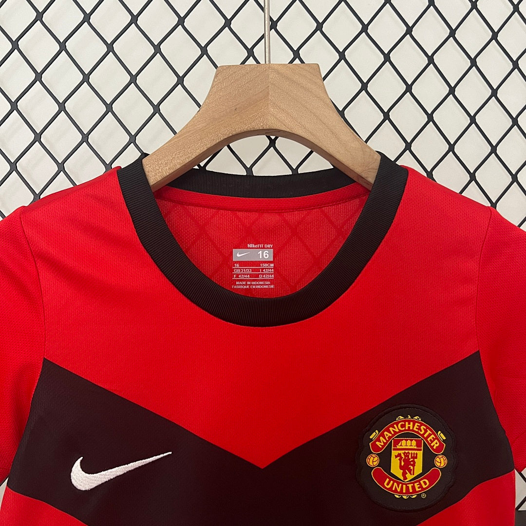 Kit Manchester United Principal Criança 09/10