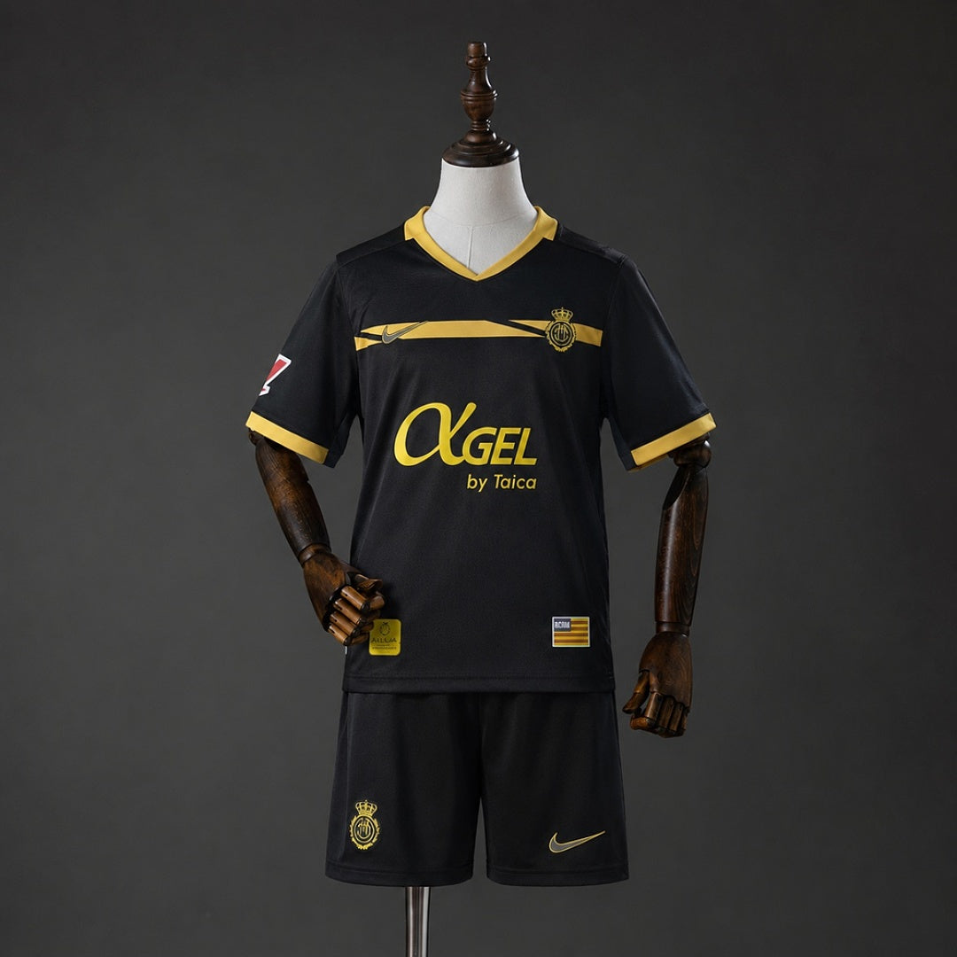 Kit Mallorca Alternativa Criança 26/27