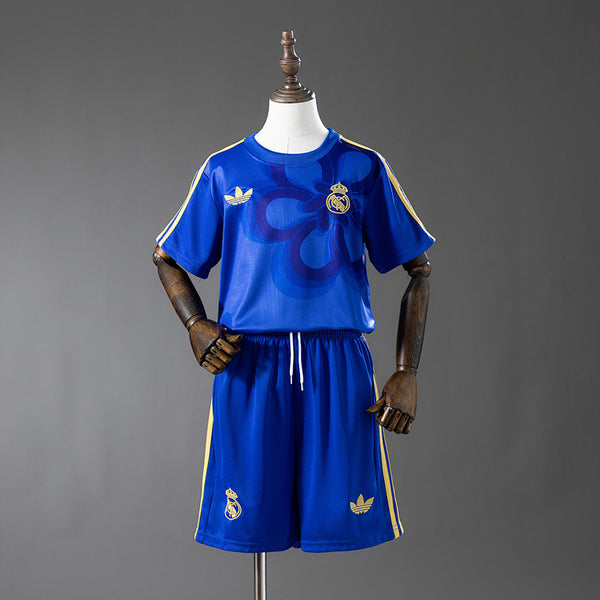 Kit Real Madrid Edição Cultural Azul Criança 25/26