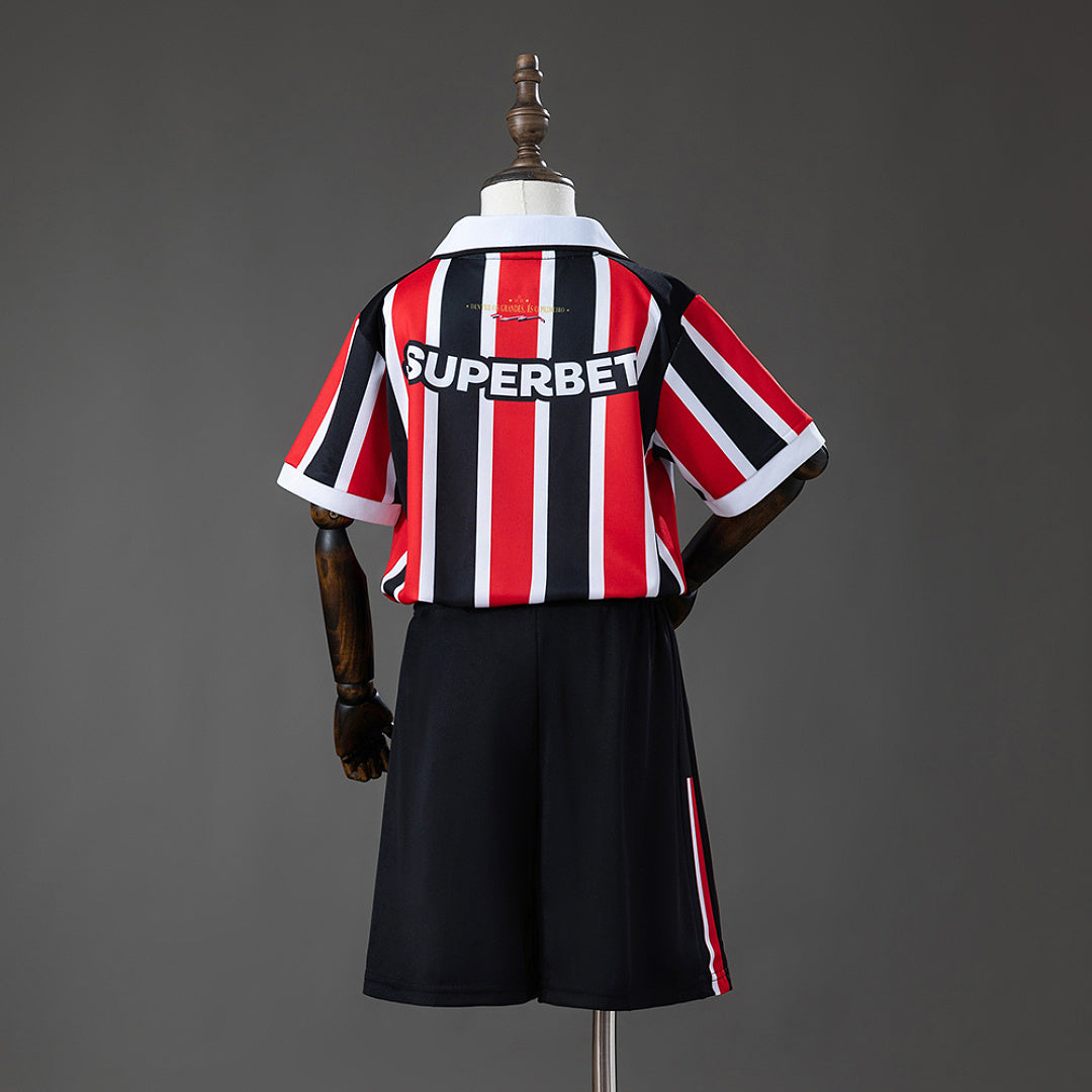 Kit São Paulo Alternativa Criança 26/27