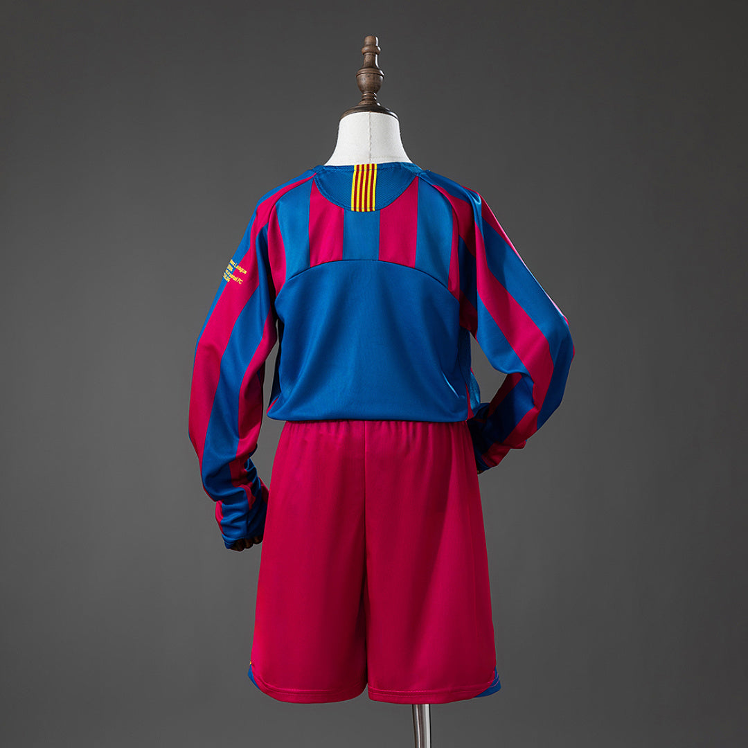 Kit Barcelona Principal Criança 05/06 (Champions) - Manga Comprida