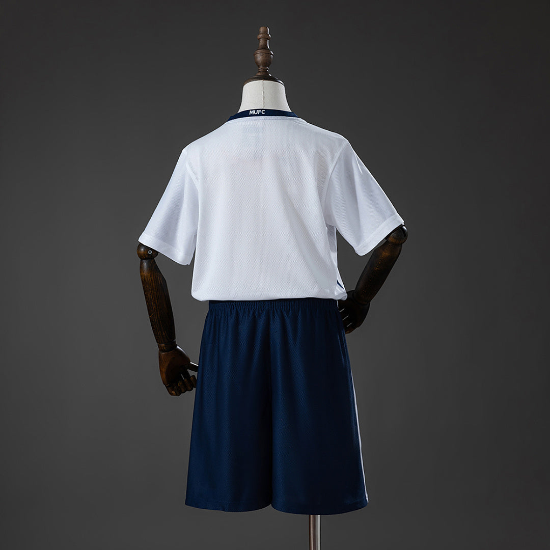 Kit Manchester United Alternativa Criança 08/09 (Champions)