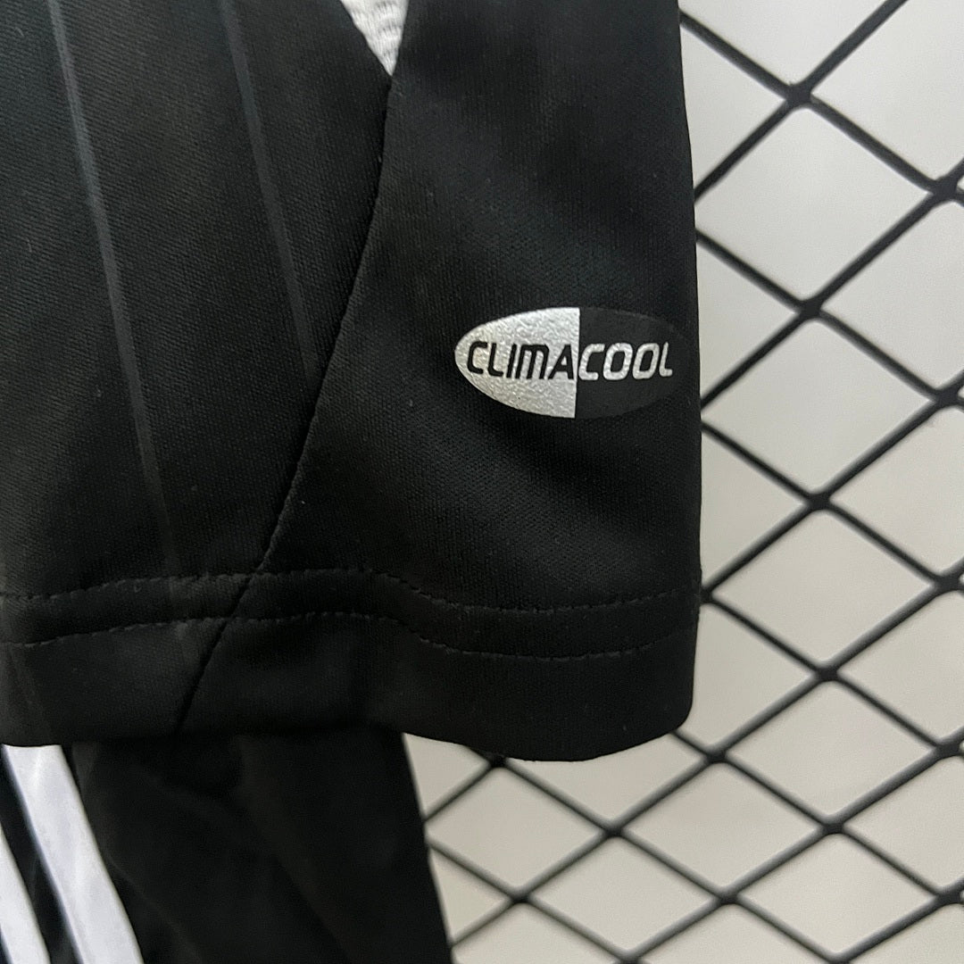 Kit Real Madrid Alternativa Criança 06/07