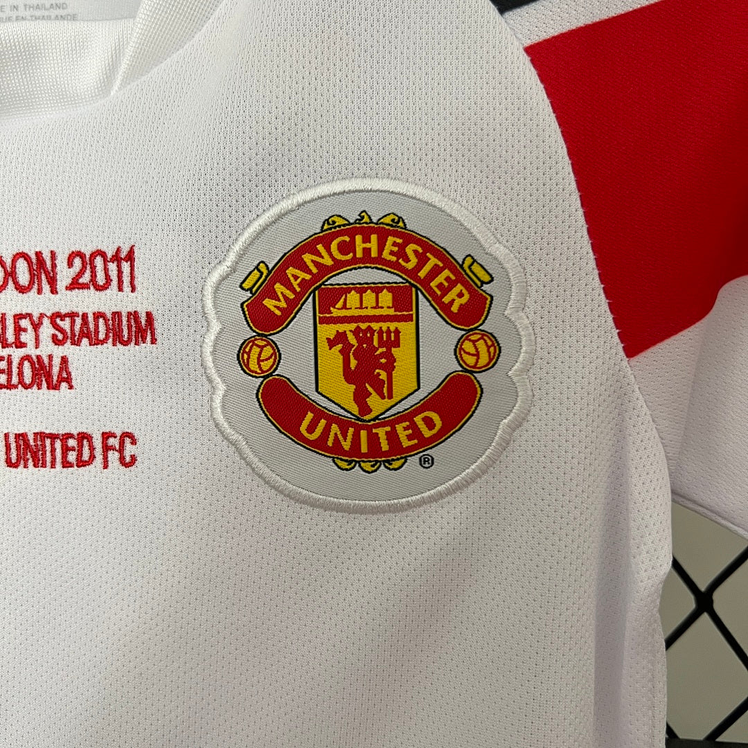 Kit Manchester United Alternativa Criança 10/11 (Champions)