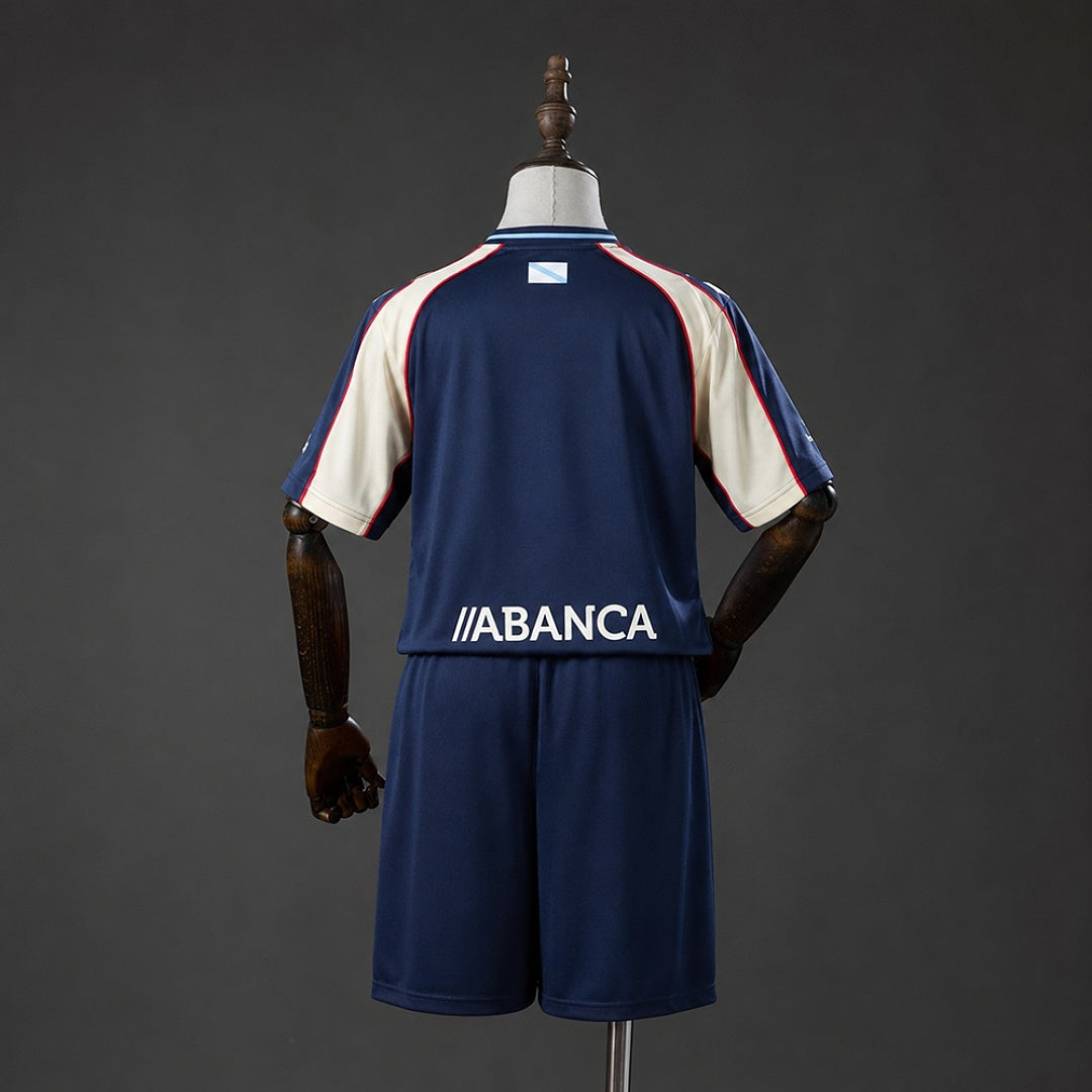 Kit Celta de Vigo Alternativa Criança 26/27