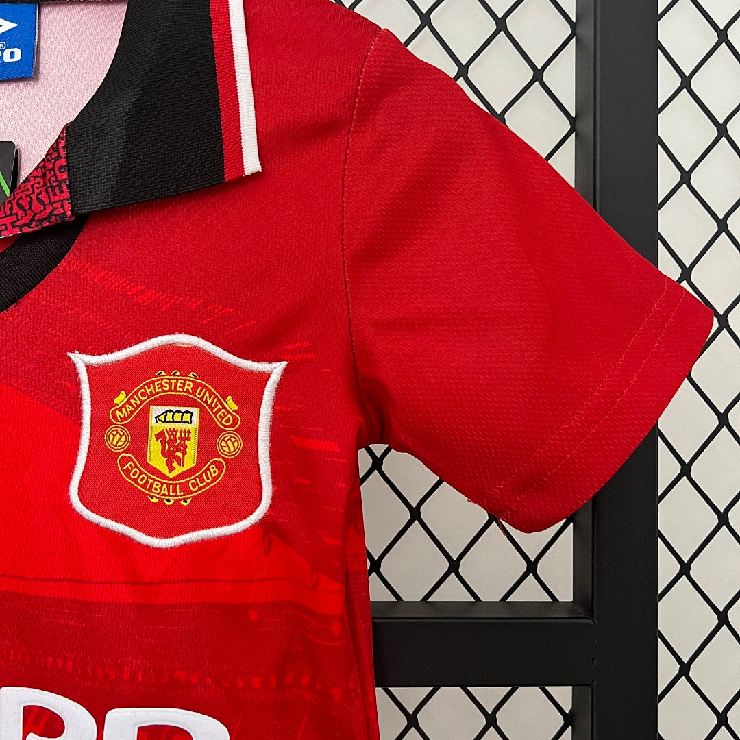 Kit Manchester United Principal Criança 94/96