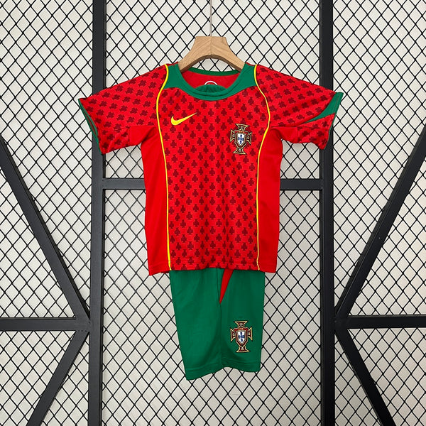 Kit Portugal Principal Criança 2004