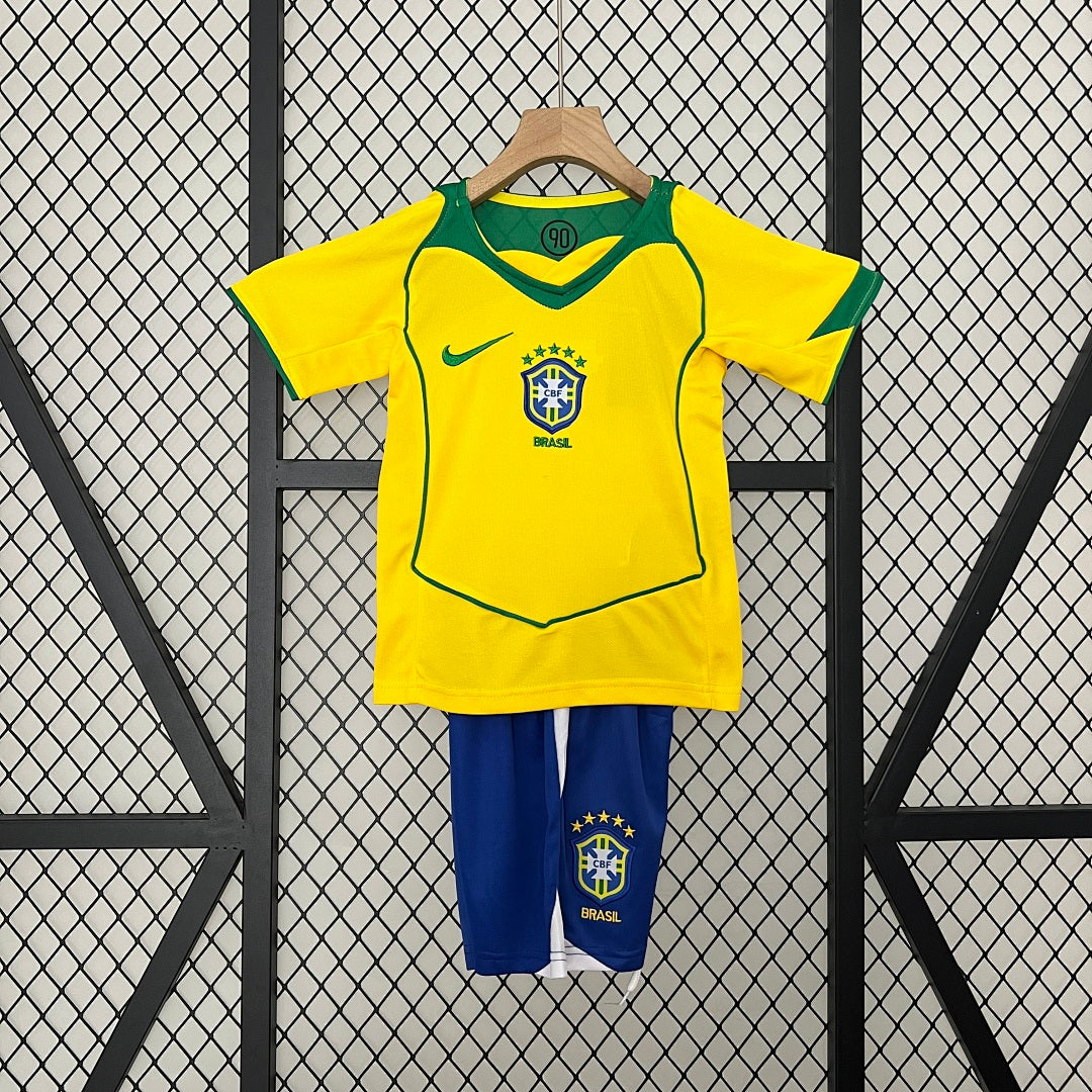 Kit Brasil Principal Criança 2004