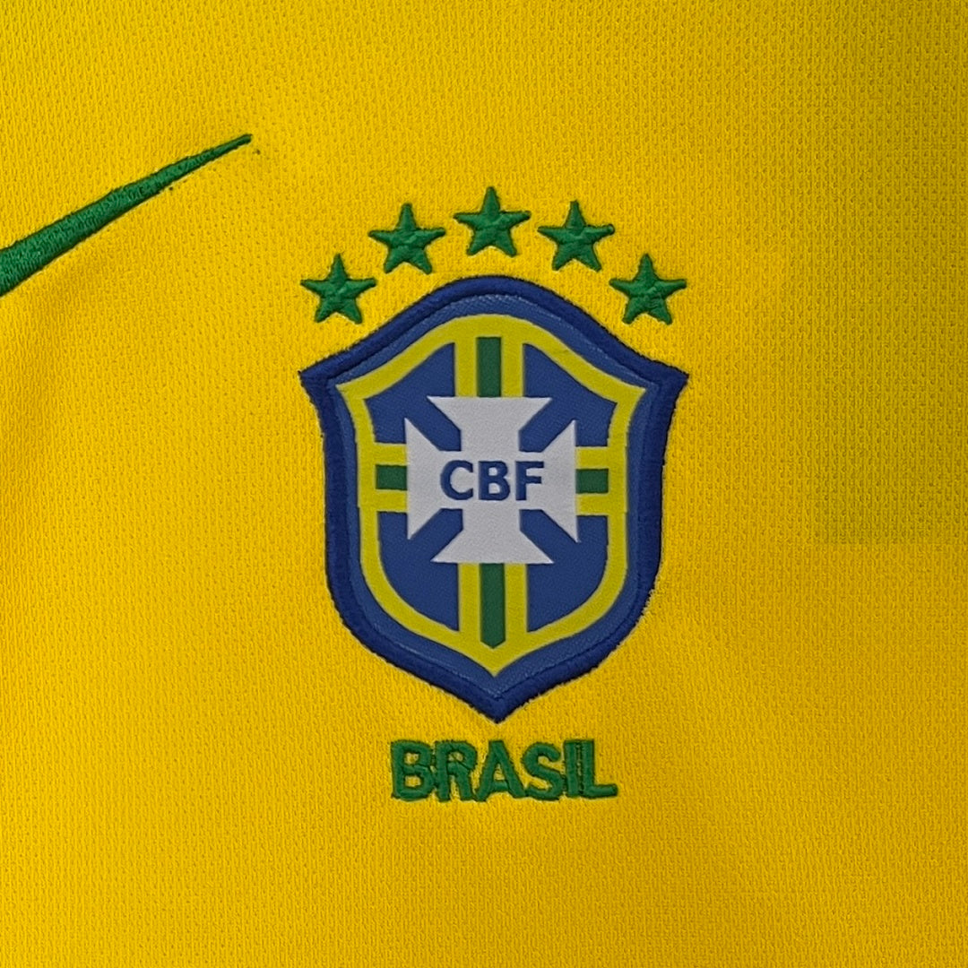 Kit Brasil Principal Criança 2004