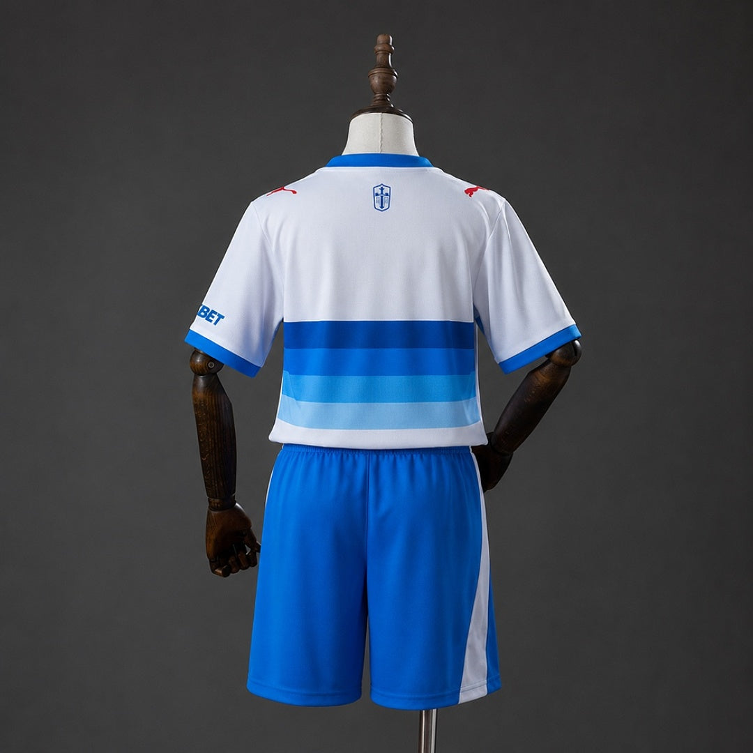 Kit Universidad Católica Principal Criança 26/27